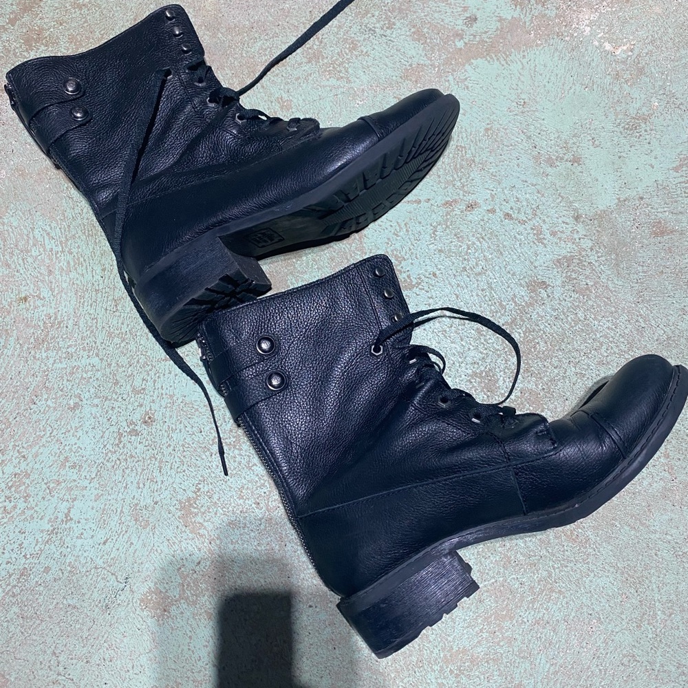SAM EDELMAN Black Darwin Combat Boots